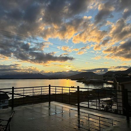 Balcones Del Beagle Apart Ушуая Экстерьер фото